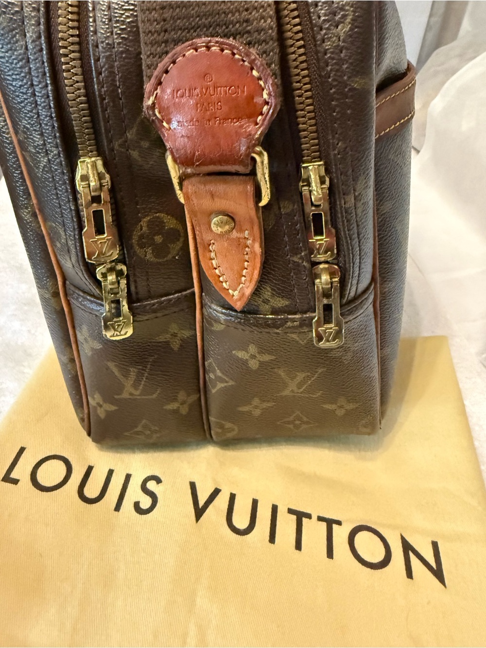 Louis Vuitton Vintage Signature Monogram Canvas Unisex Messenger Reporter GM Bag - Picture 3 of 10